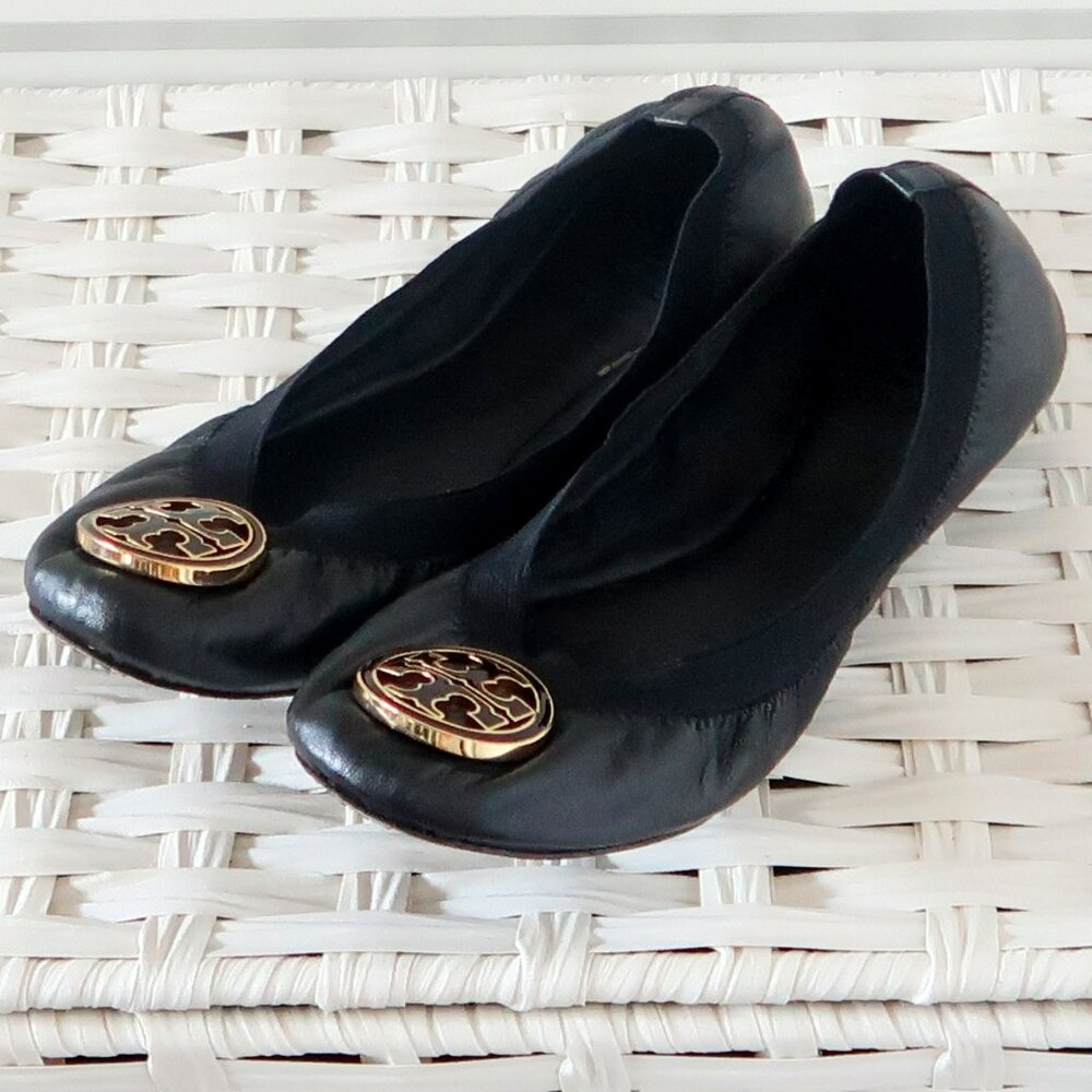 Tory Burch Black Leather Round Toe Ballet Flats Gold Logo Classic Designer Shoes - Picture 15 of 16